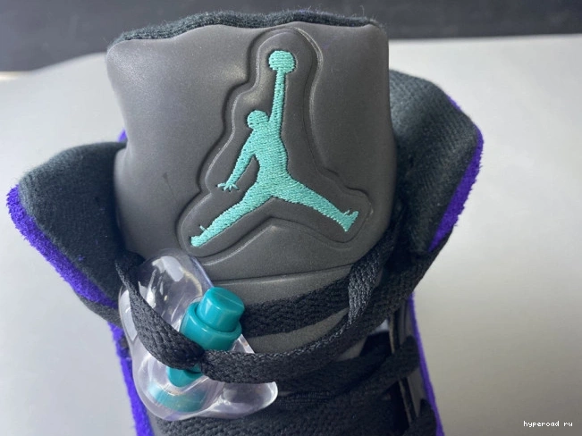 Alternate 5 Jordan 136027-500 Air Retro Grape 1101